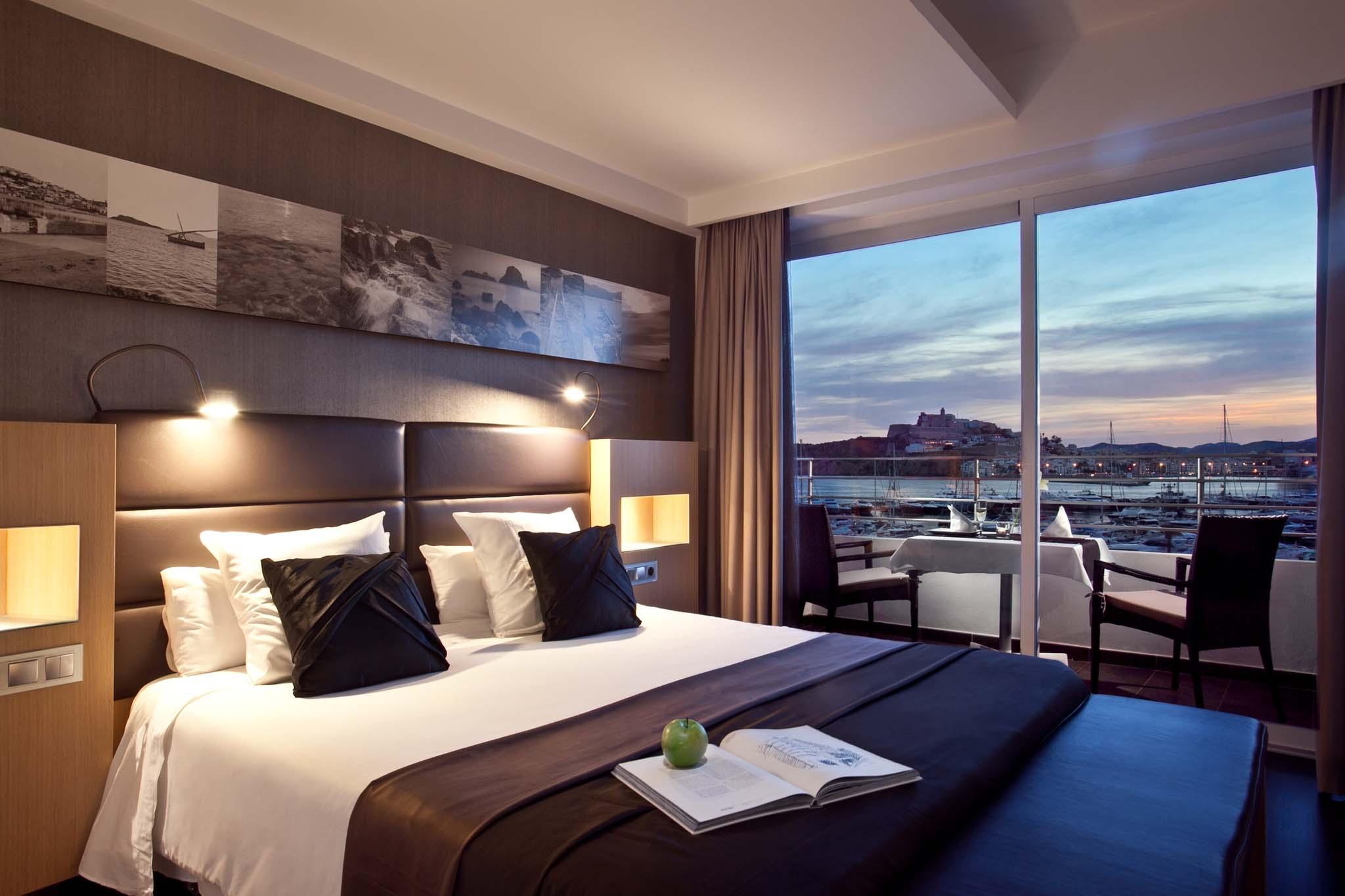 โอดี โอเชียน ไดรฟ์ Hotel อิบิซาทาวน์ ภายนอก รูปภาพ