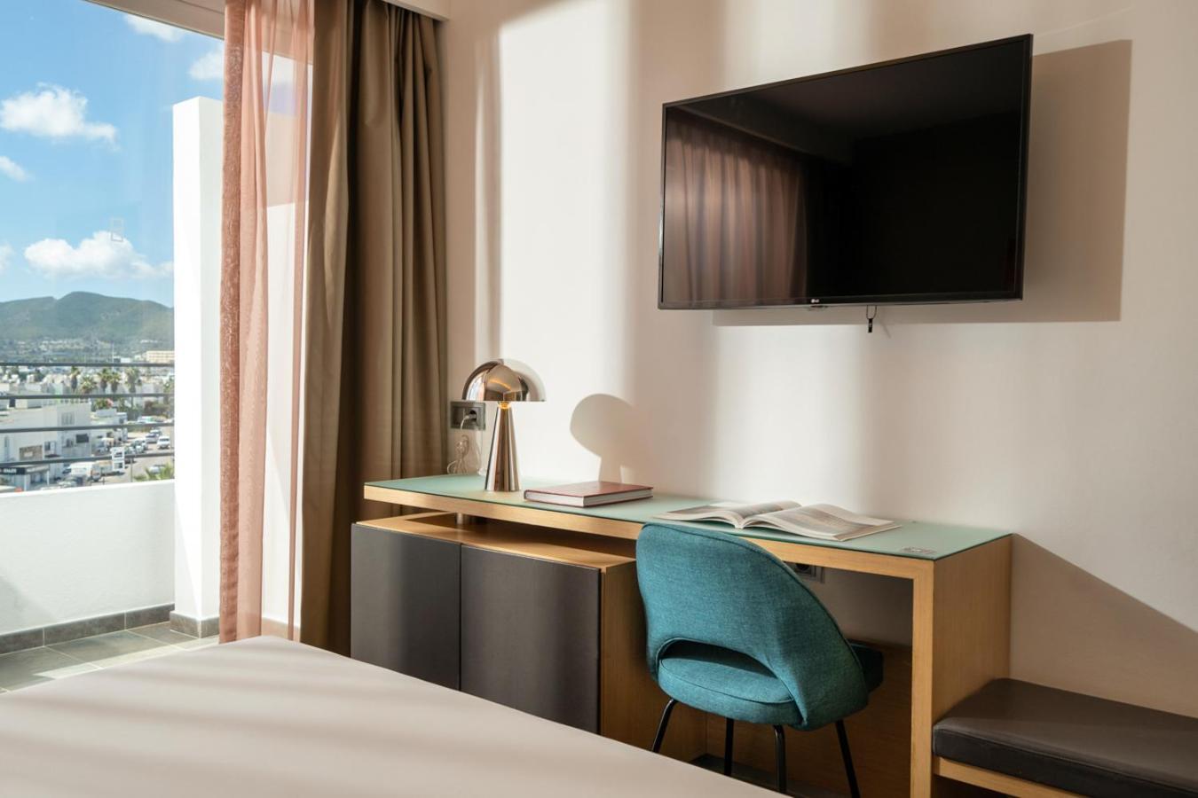 โอดี โอเชียน ไดรฟ์ Hotel อิบิซาทาวน์ ภายนอก รูปภาพ